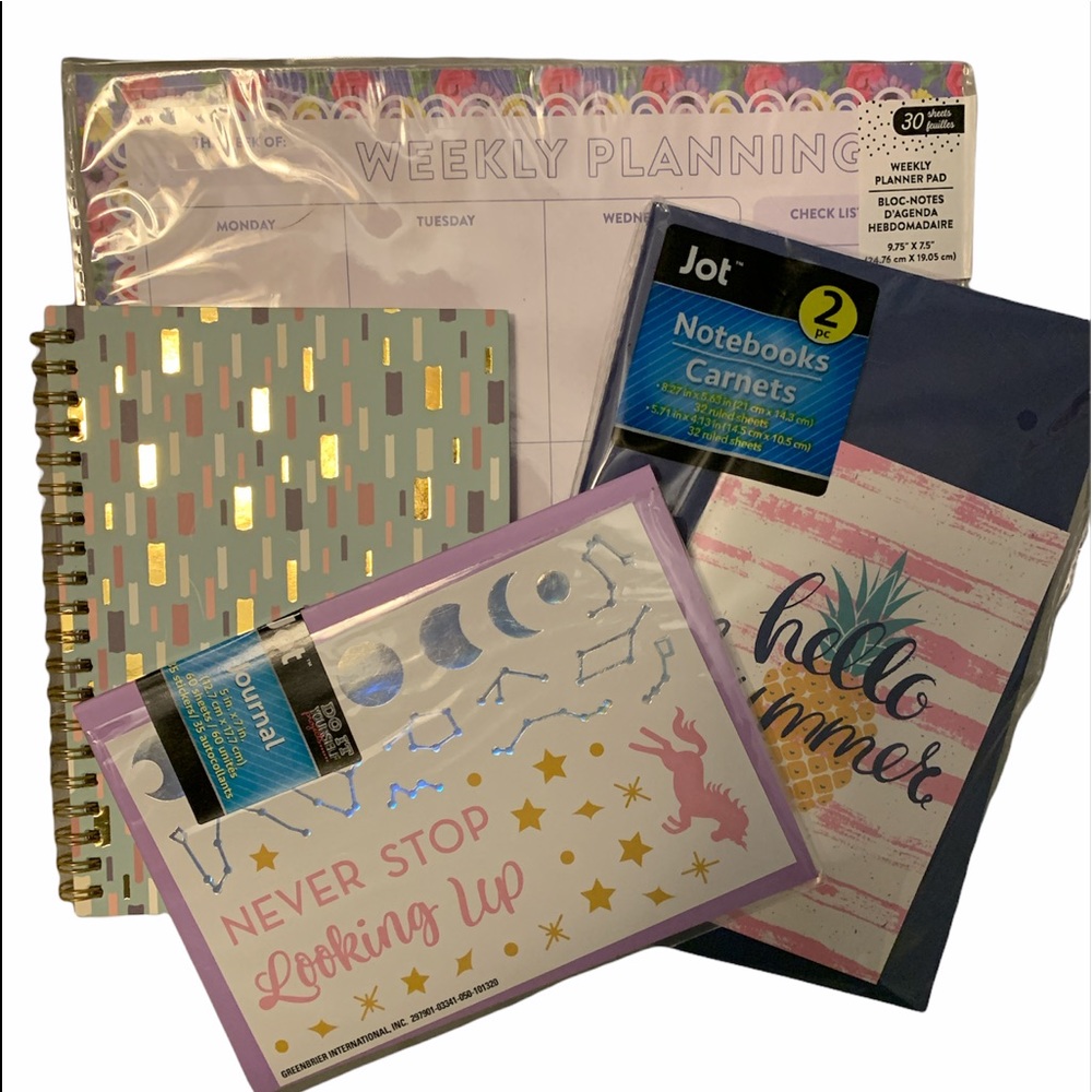 Never Stop Looking Up 5 Piece Jot Stationary Bundle.